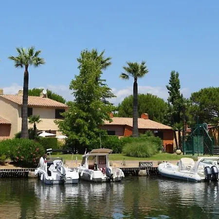 Cannes S4pers Conf Rezort